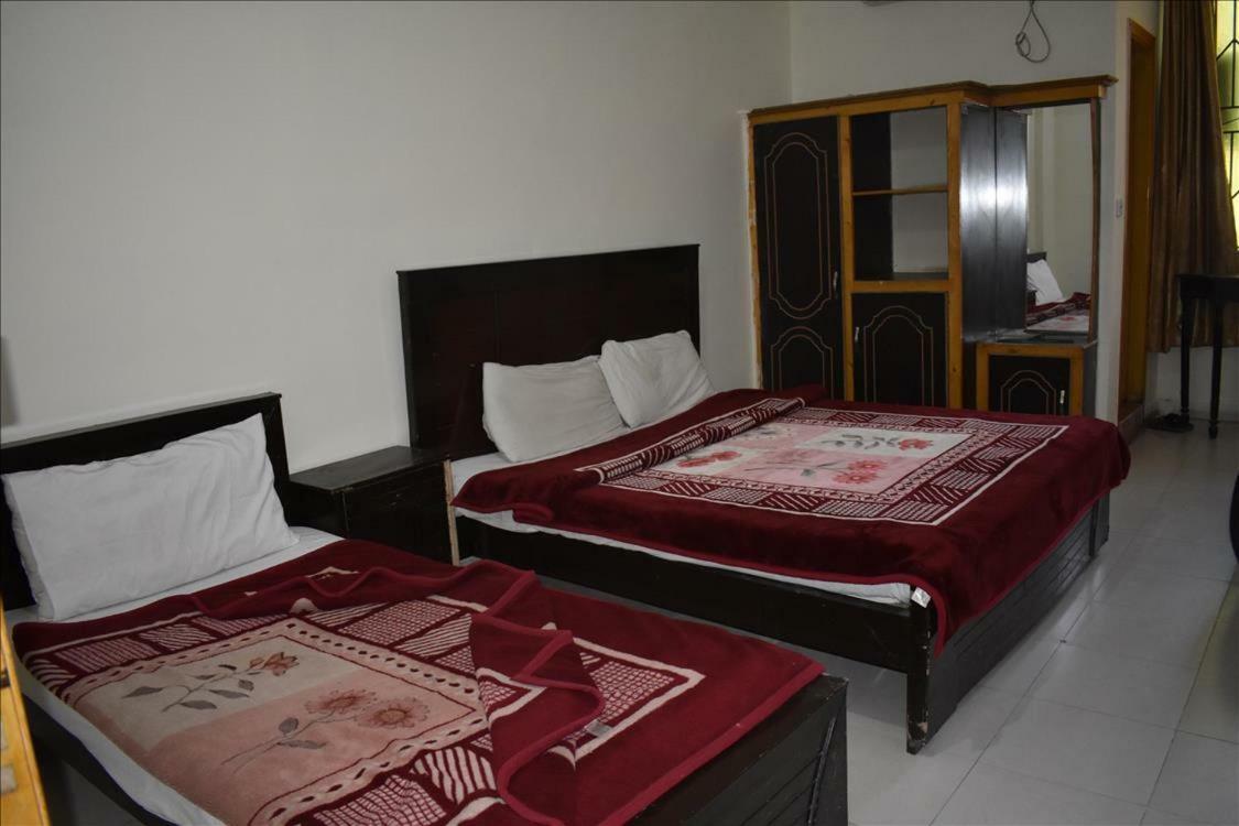 Mehran Hotel Rawalpindi Ngoại thất bức ảnh